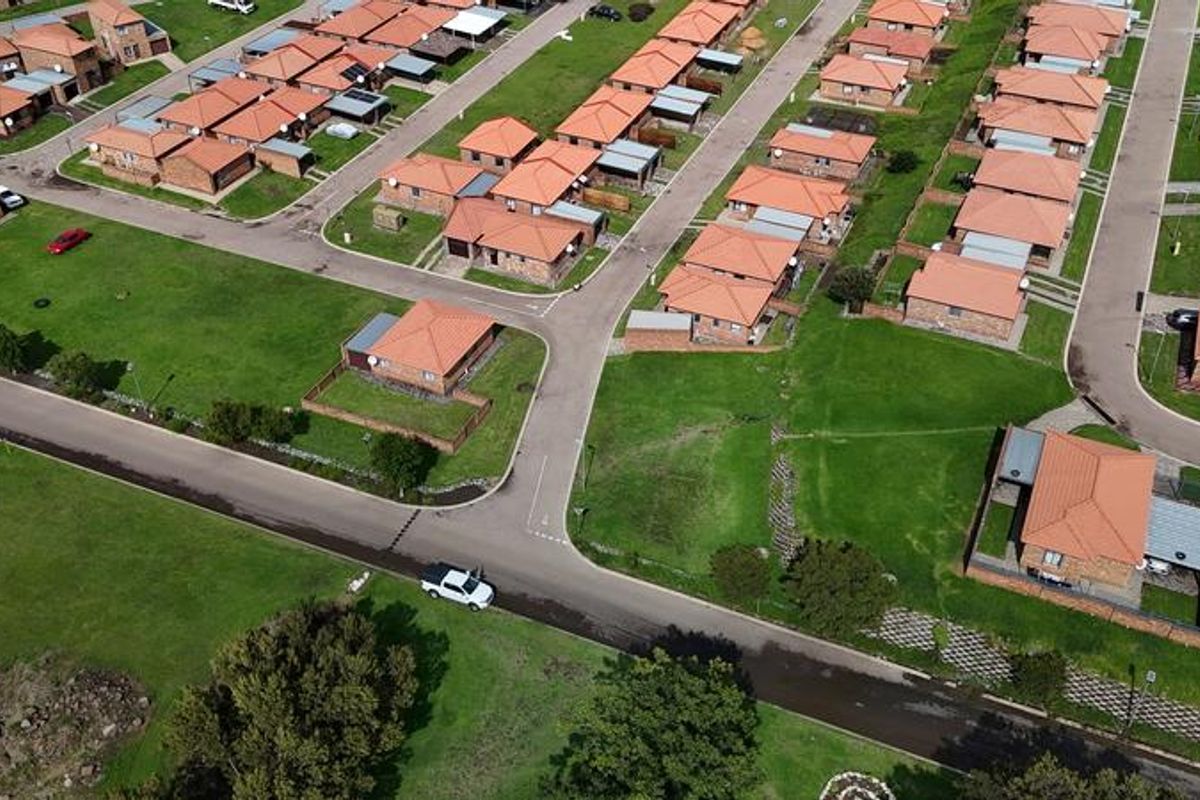 41 SERVICED ERVEN FOR DEVELOPMENT - Photo 3