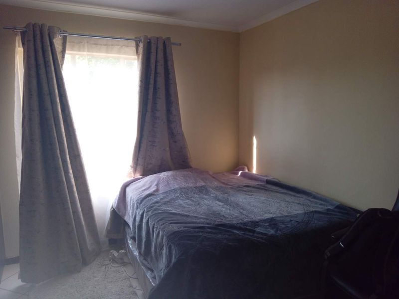 Apartment for Sale in Castleview Germiston - Photo 9