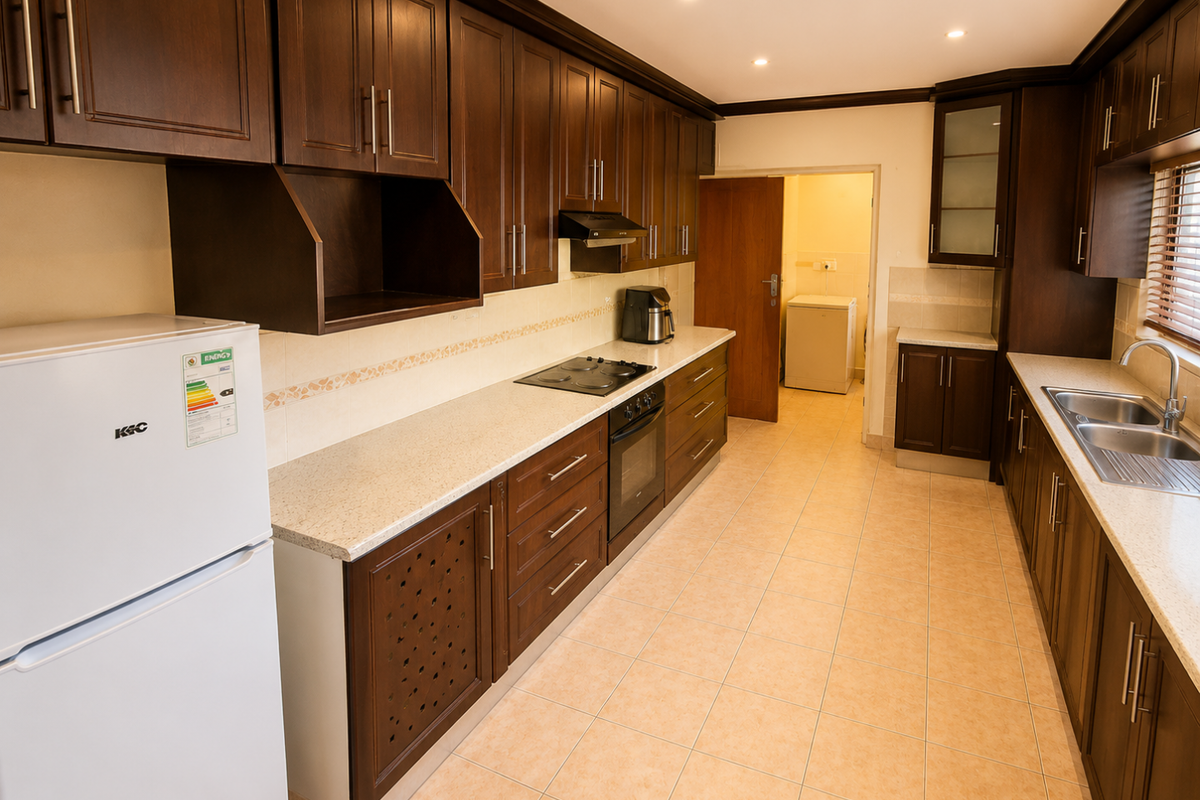 5 bedroom house - Photo 4