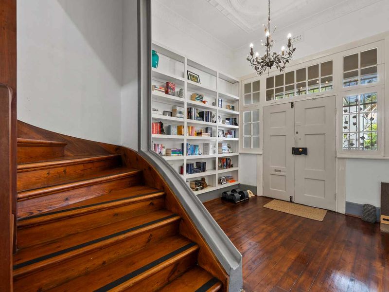 Elegant Georgian House in Oranjezicht - RARE OPPORTUNITY - Photo 5