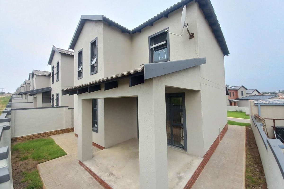 Three bedroom house for sale in Waterberg Field Estate - Photo 2