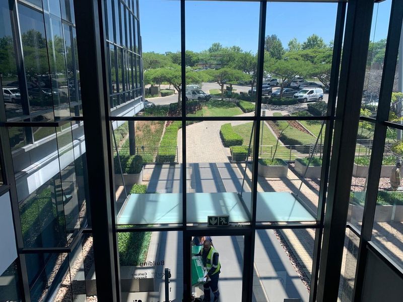 612m2 Woodmead North Offices To Let - Photo 3