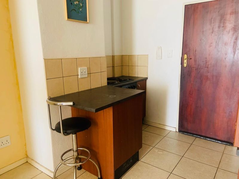 **Affordable Shared Student Accommodation in Prime Location** - Photo 4