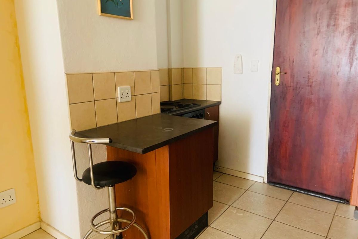 **Affordable Shared Student Accommodation in Prime Location** - Photo 4