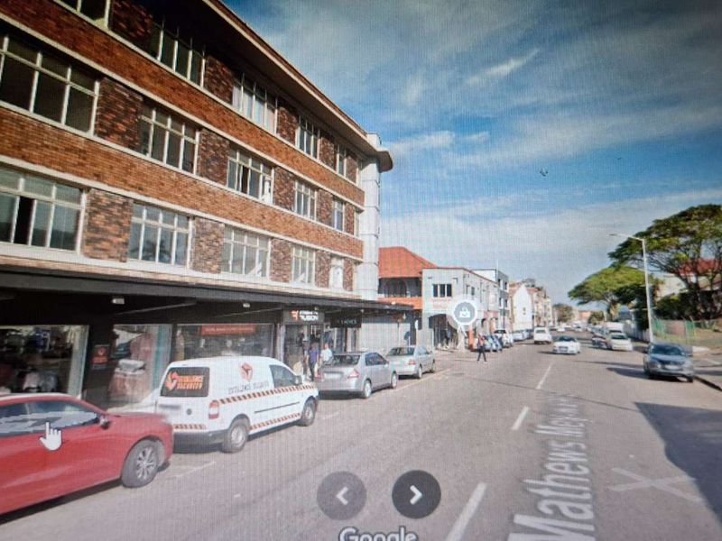 **Mini College / Learning Institution / Medium to Large Office Space Available in Centralized Location** - Photo 9