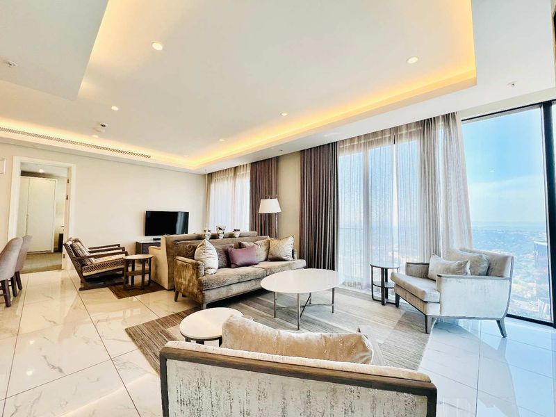 Experience Unrivaled Luxury: Fully Furnished 2-Bedroom Apartment at The Leonardo - Photo 7