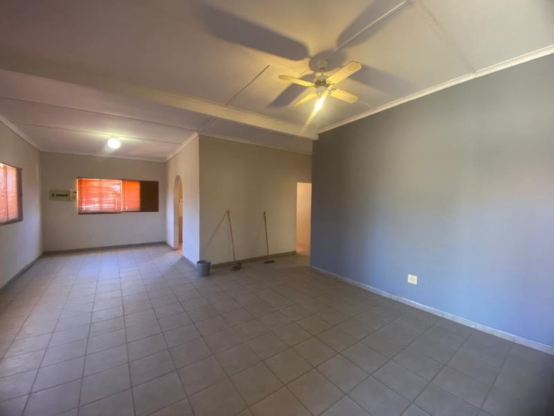 Beautiful home for sale - Photo 8