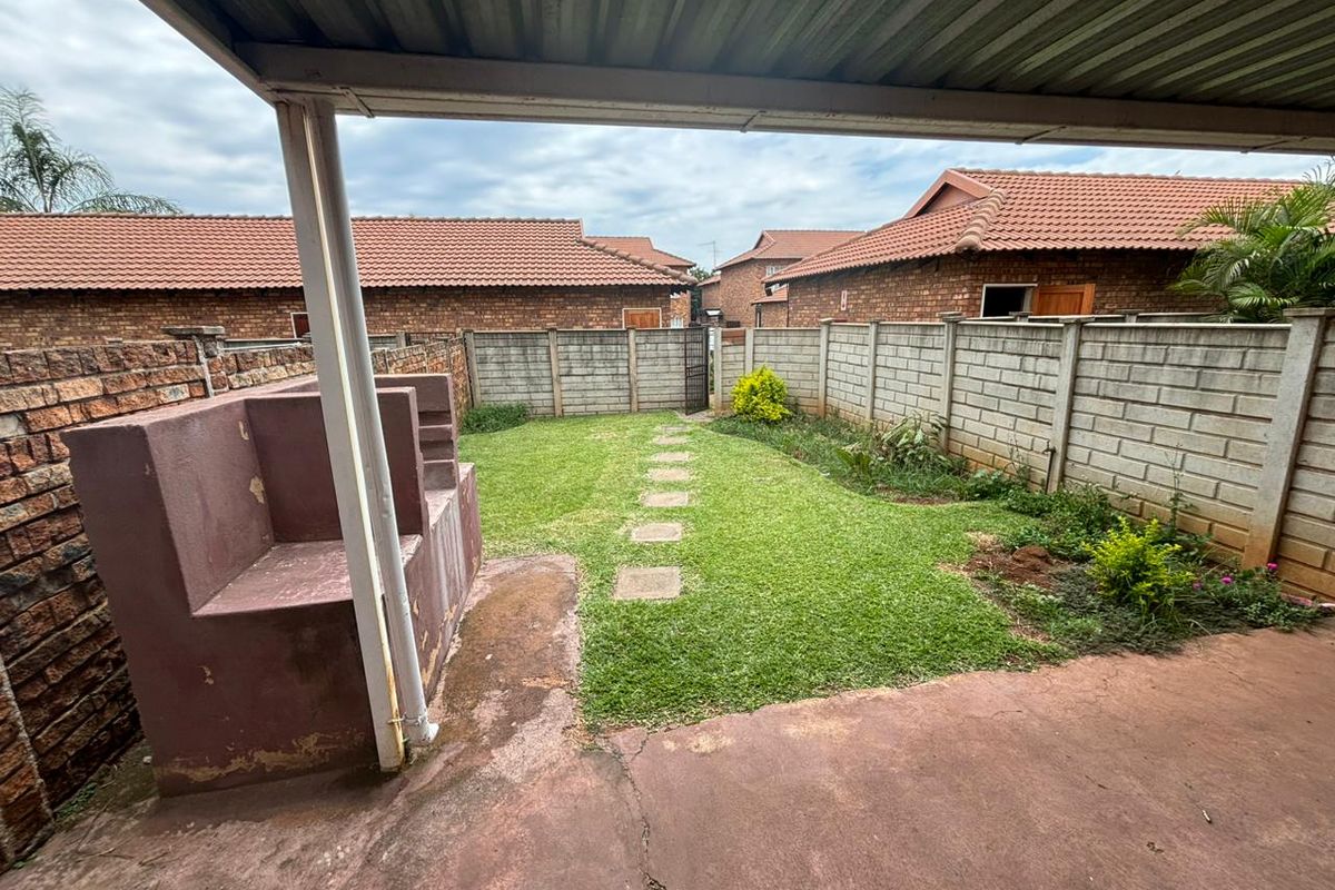 Two Bedroom Duplex in Annlin for sale - Photo 2