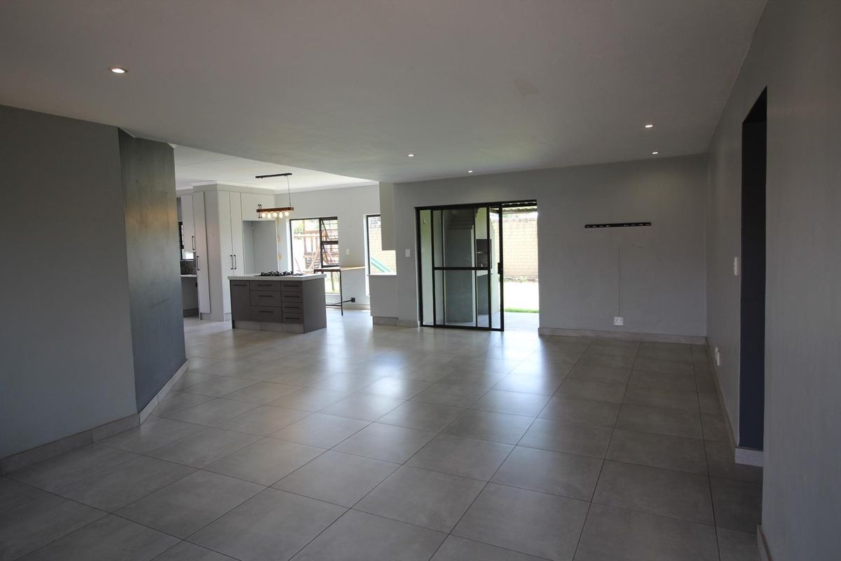 PRICE REDUCED – Your Dream Home Awaits! Brooklands Lifestyle Estate - Photo 3