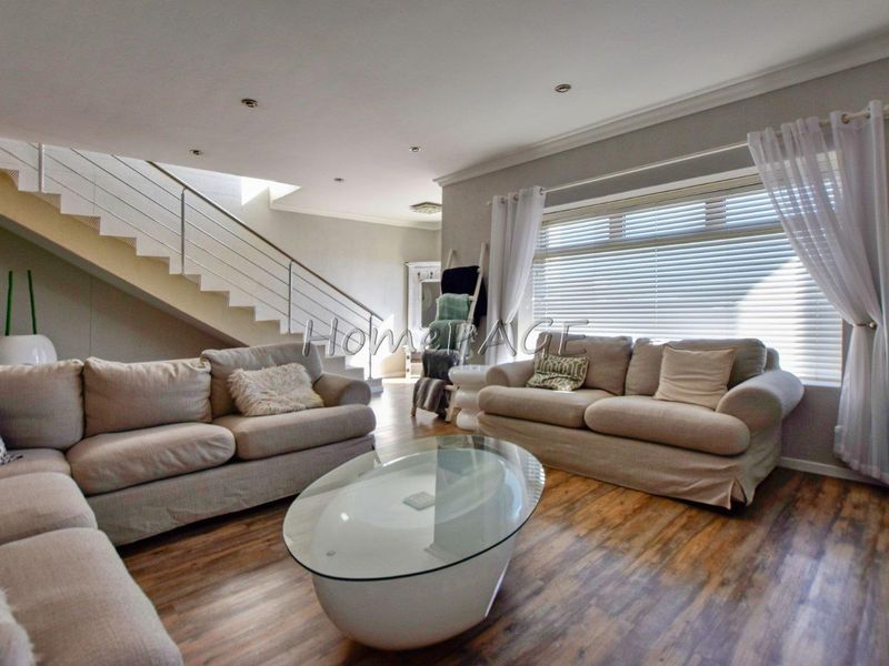 Ext 19, Swakopmund:  Spacious Double Storey Home is for Sale - Photo 8
