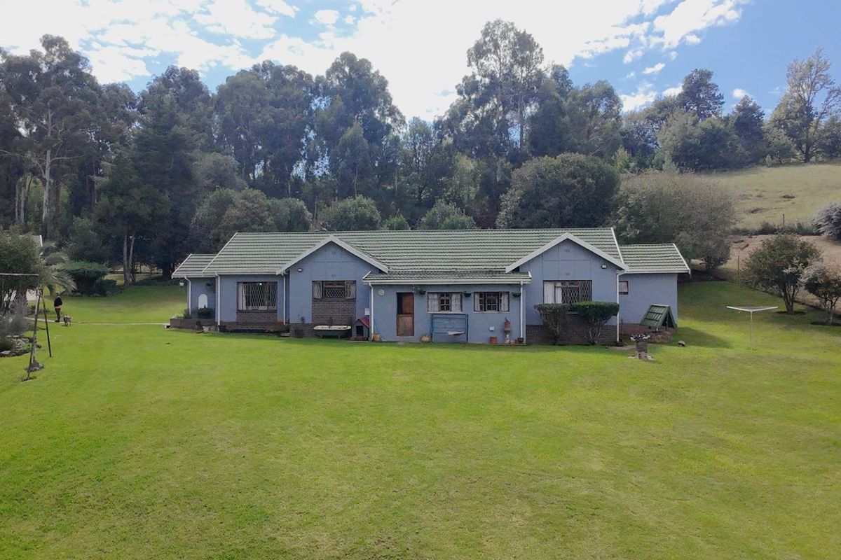 Spacious Family Home with Income Potential, Mooi River - Photo 3