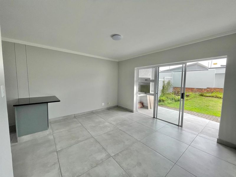 Smart Investment with Tenant - Newly Renovated Ground Floor 2 Bedroom Apartment For Sale in Casa Grande Apartment Complex in Reebok - Photo 5