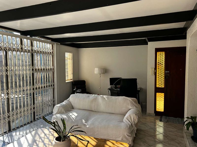 Brand New Listing in the Heart of Brackenhurst - Photo 7