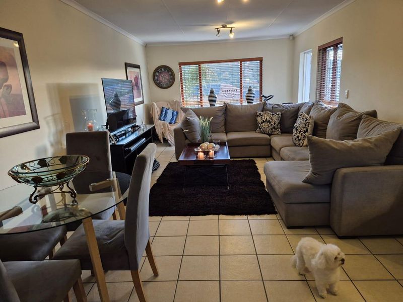 First Floor 2 Bedsroom Unit for sale - Photo 9