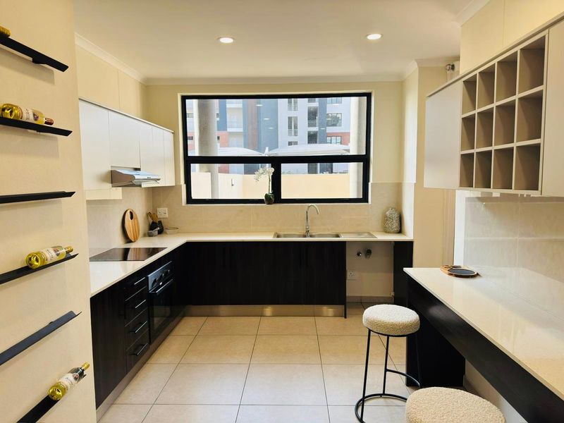 Modern 3 Bedroom/Bathroom for Sale - Photo 6