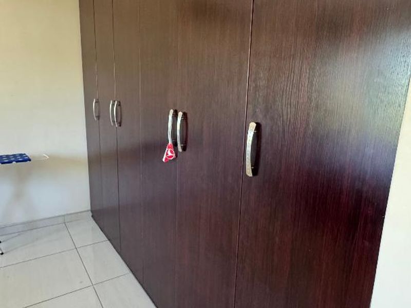 SOLE MANDATE - Photo 8