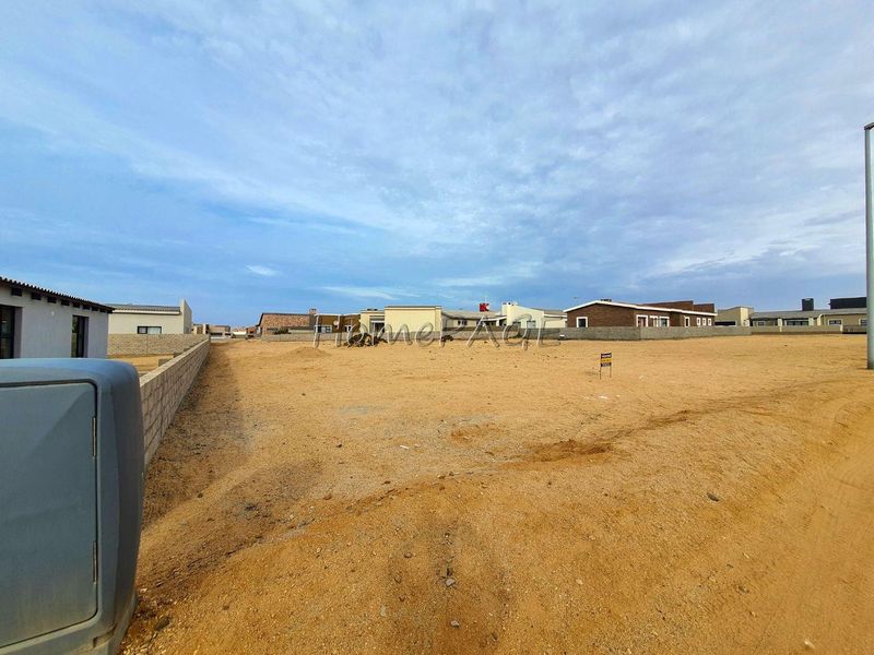 Ext 11 (Sun Bay), Henties Bay:  Vacant plot is for Sale - Photo 3