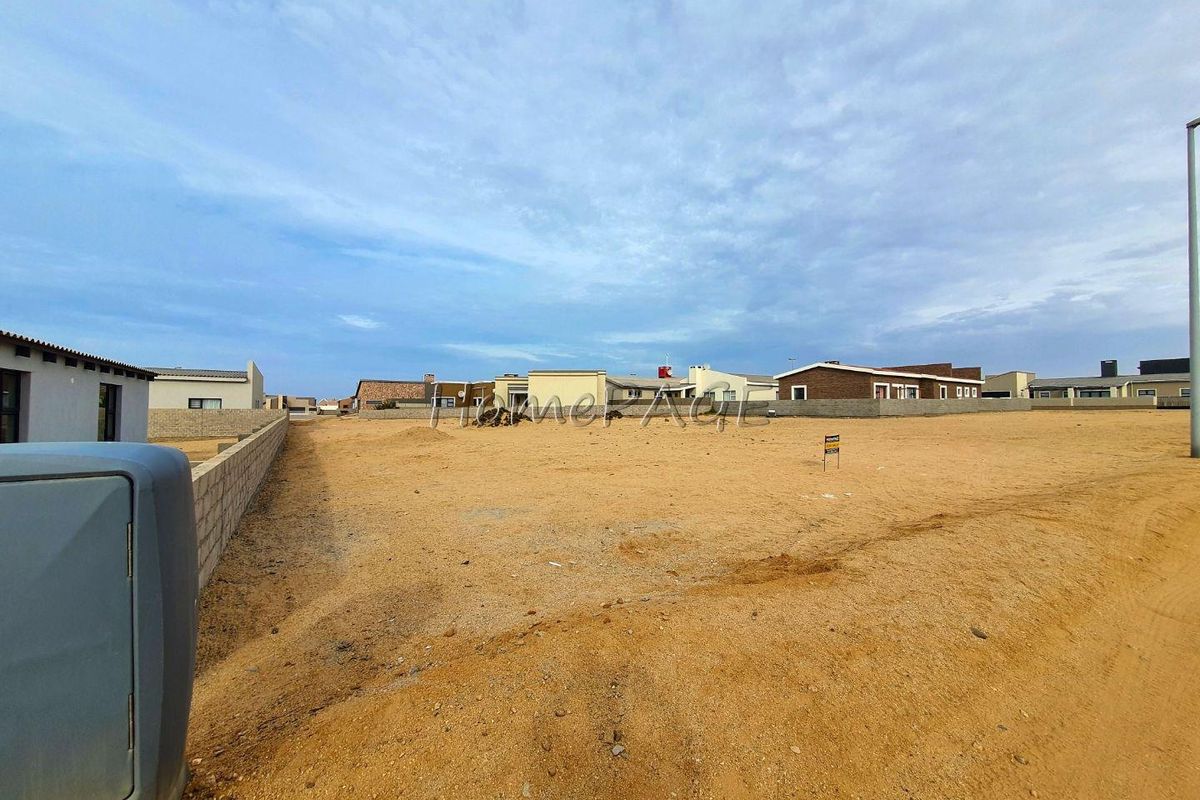 Ext 11 (Sun Bay), Henties Bay:  Vacant plot is for Sale - Photo 3