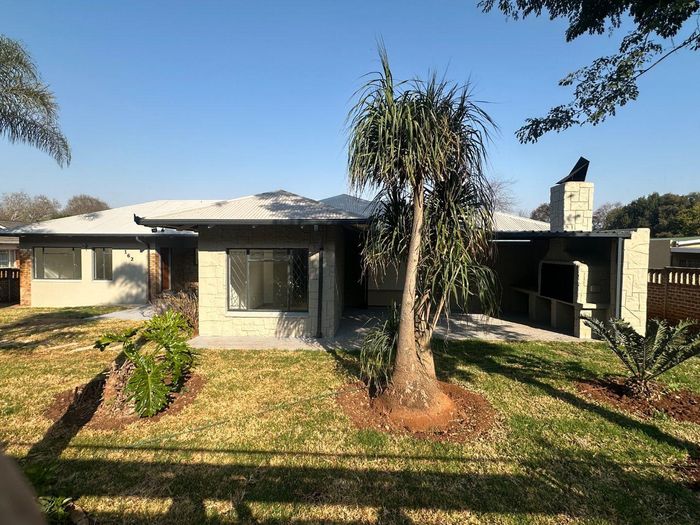 Property #2539959, House For Sale in Lyttelton Manor