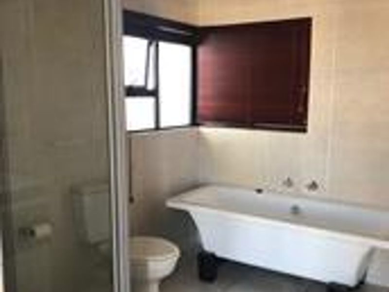 Stunning one bedroom - Photo 6