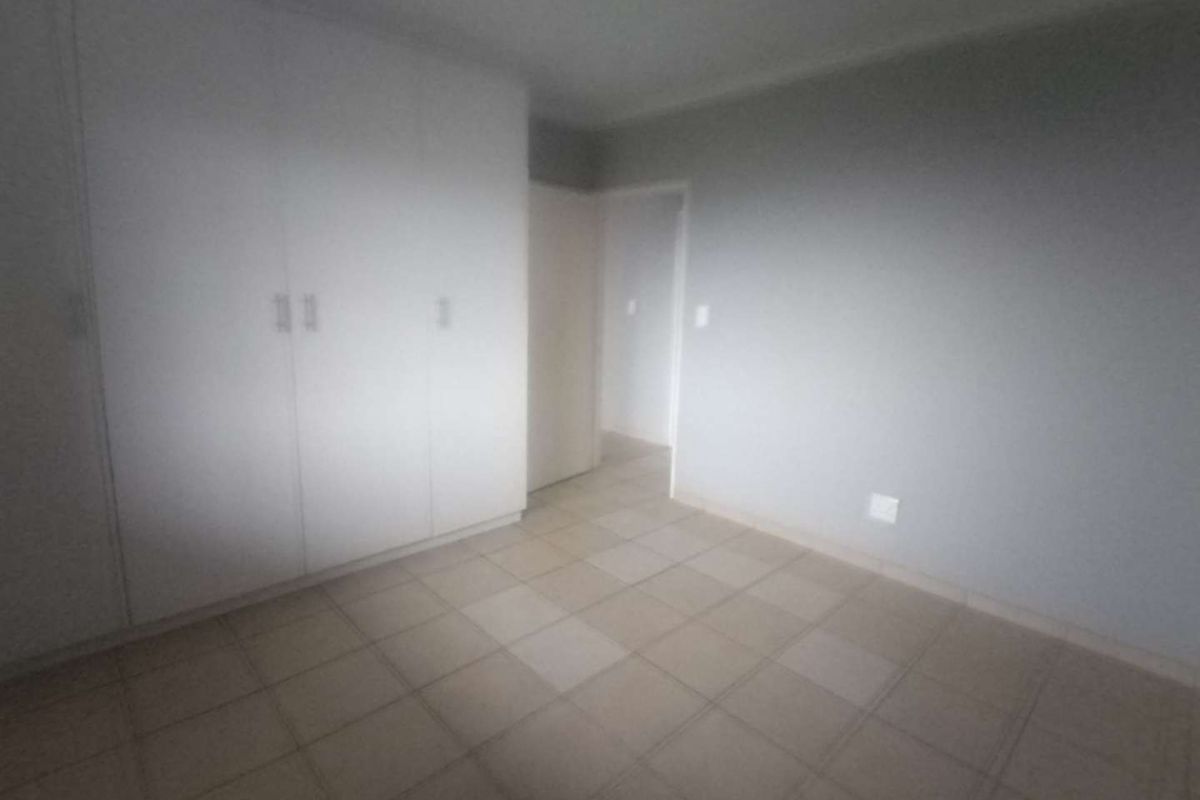 Beautiful 2-Bedroom Home in the Sought-After Area of Forest Hill - Photo 5