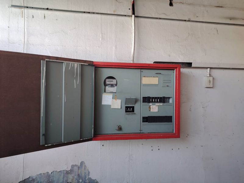 Prime Commercial Property - Photo 7