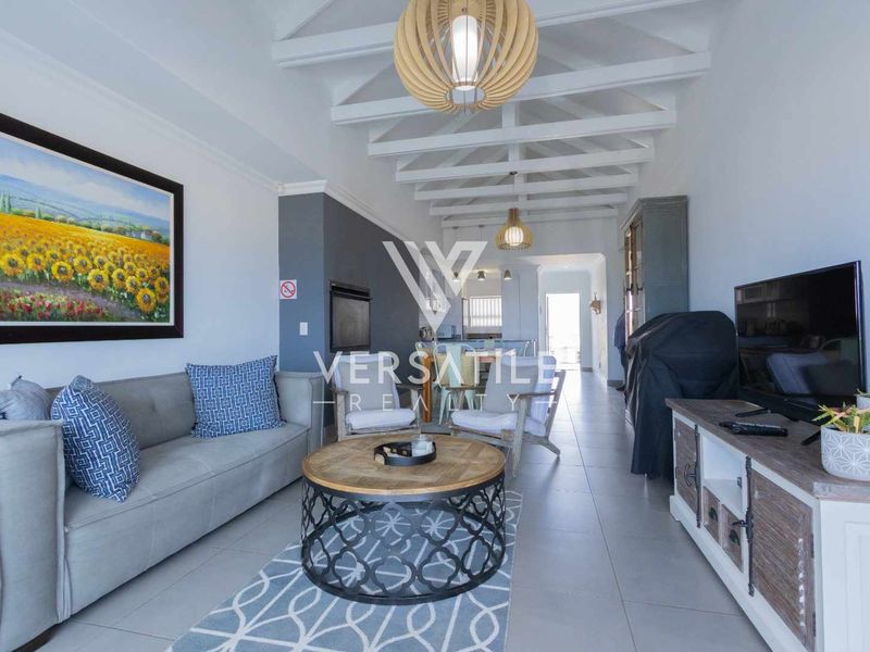 Fully Furnished Penthouse with Permanent Sea Views | To Let - Photo 8