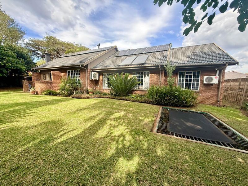 Beautiful 4 Bedroom house for sale in vryheid - Photo 1