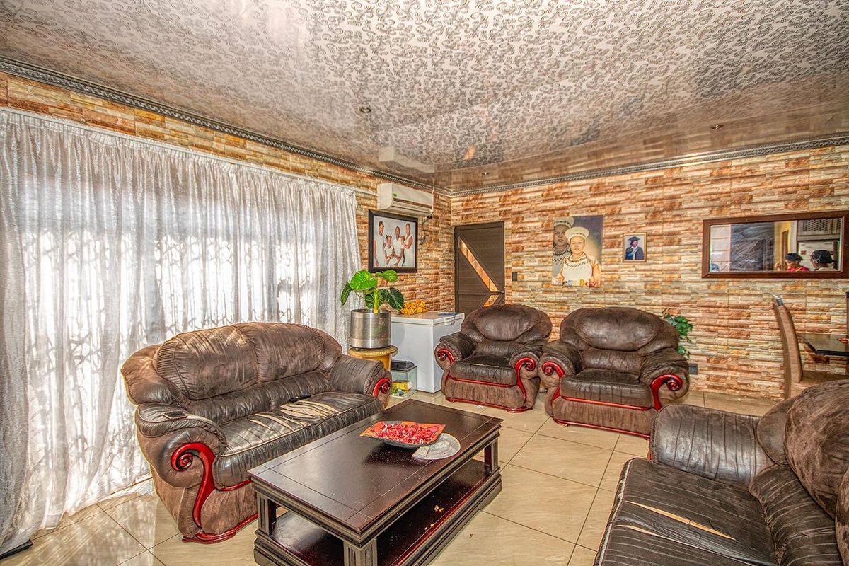 3 bed spacious family home for sale - Southdowns Estate! - Photo 5