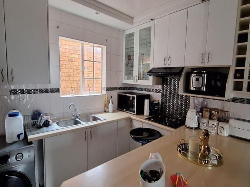 2-bedroom apartment in Terenure - Photo 2
