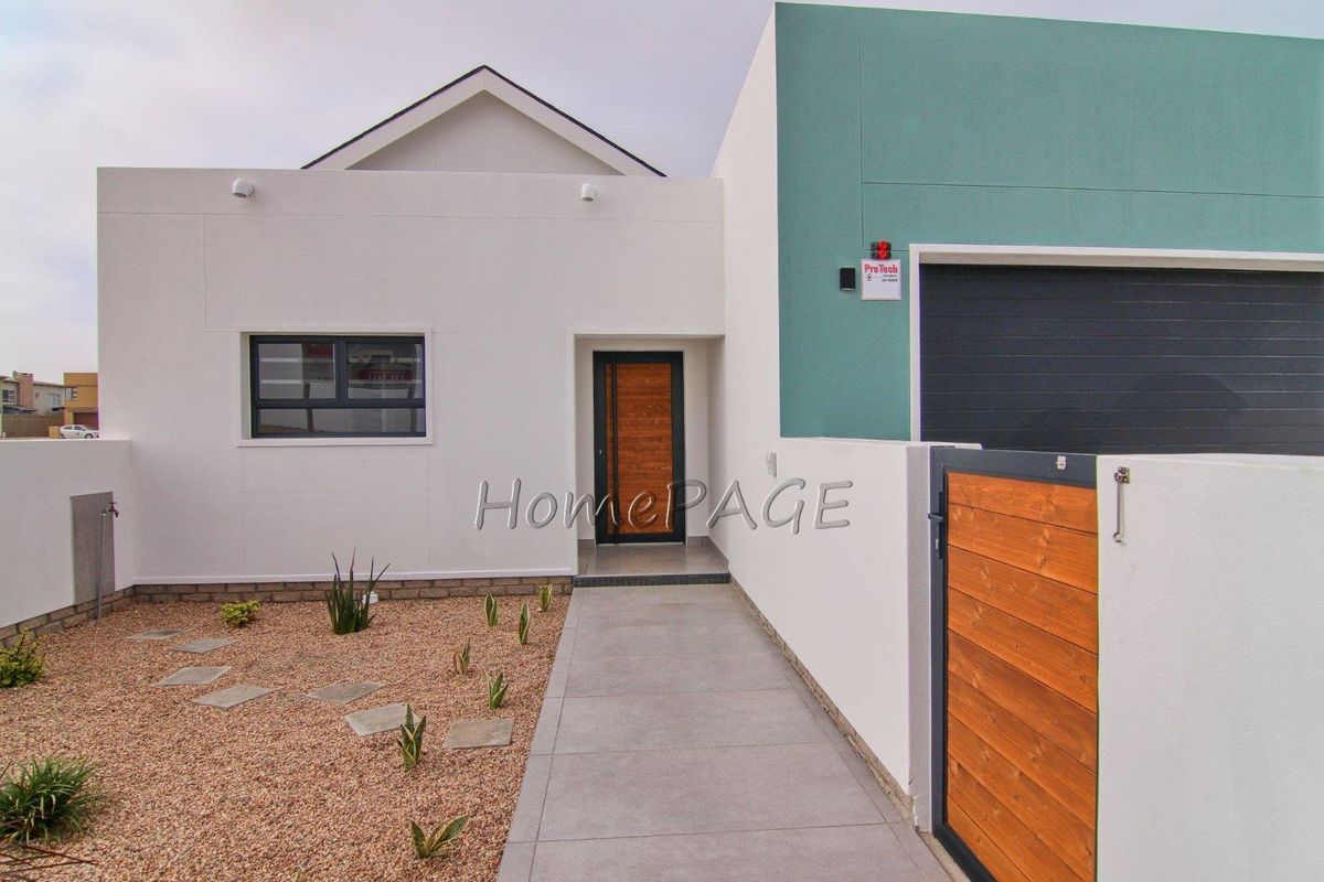 Ext 19, Swakopmund:  LUXURY 3 Bedr Units are for Sale - Photo 3