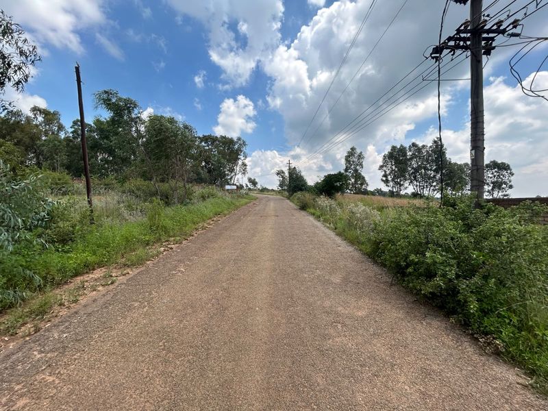 PRIME 8.9 HECTARE AGRICULTURAL LAND FOR SALE NEAR EYE OF AFRICA GOLF ESTATE - Photo 3