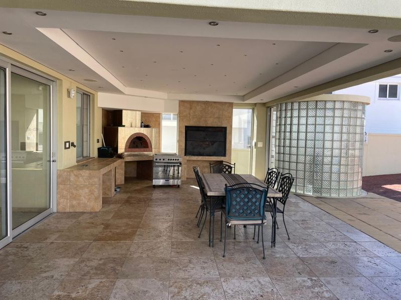 Luxury Double-Storey Residence for Sale in Ludwigsdorf  N$18,000,000 (Excl. Costs) - Photo 2