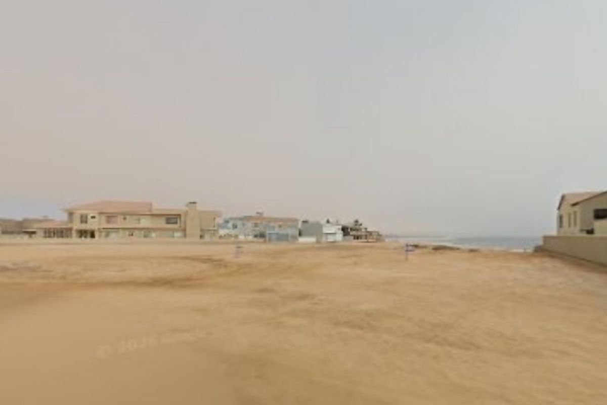 From this erf, you see, hear and smell the sea!!! - Photo 3