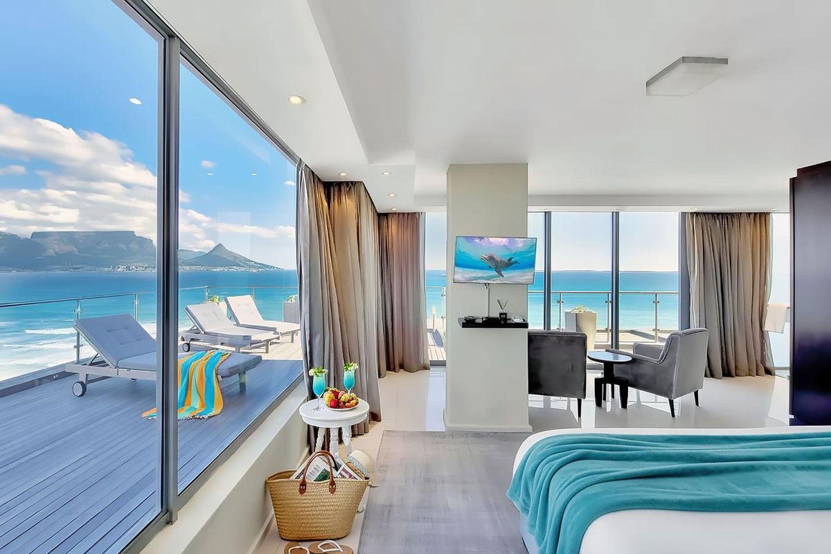 Infinity | Iconic Table Mountain & Sea Views - Photo 2