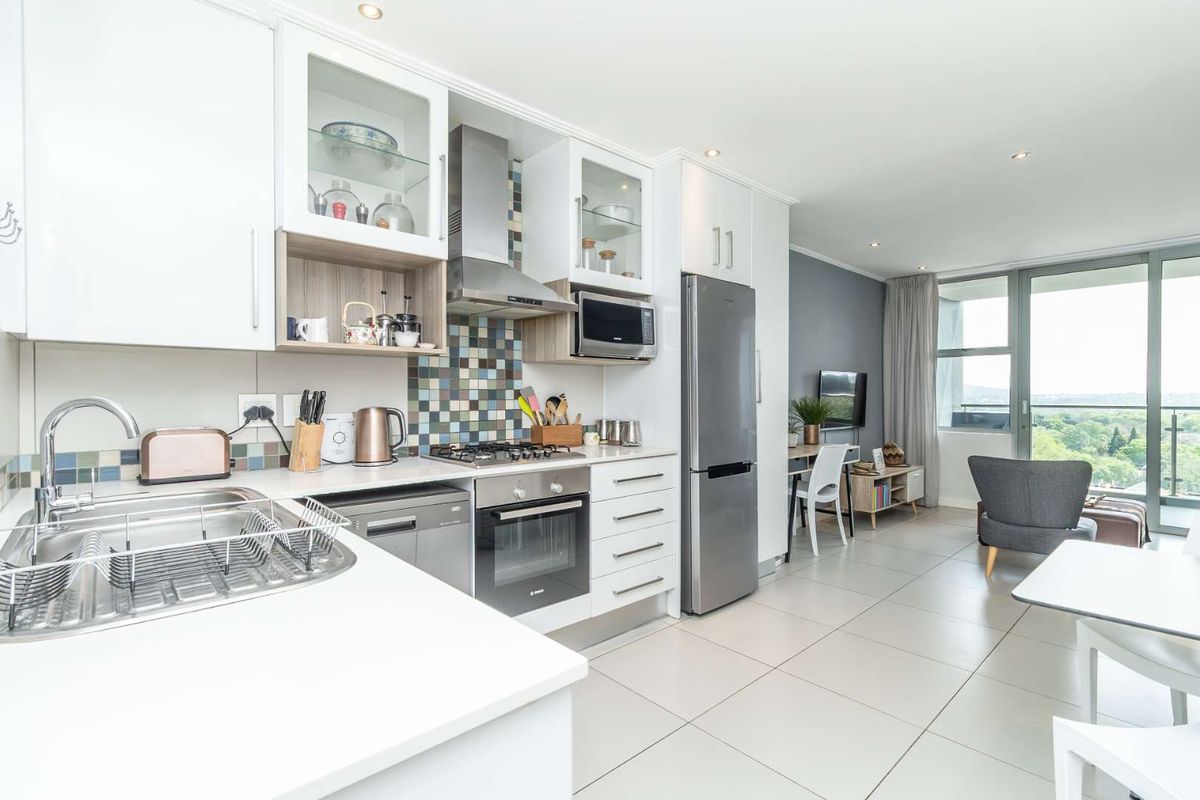 STUPENDOUS FULLY FURNISHED 2 BED 2 BATH APARTMENT FOR SALE IN THE ICONIC APEX IN ROSEBANK - Photo 4