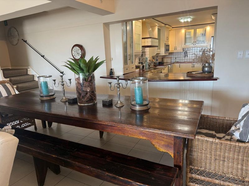 FOR SALE : LUXURIOUS 4-BEDROOM PENTHOUSE - CENTRAL , SWAKOPMUND - Photo 5