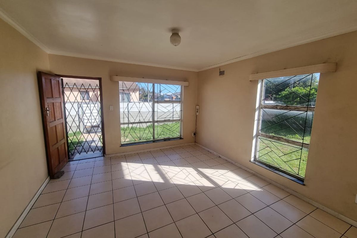 Welcome to your new home in Eerste River! - Photo 3