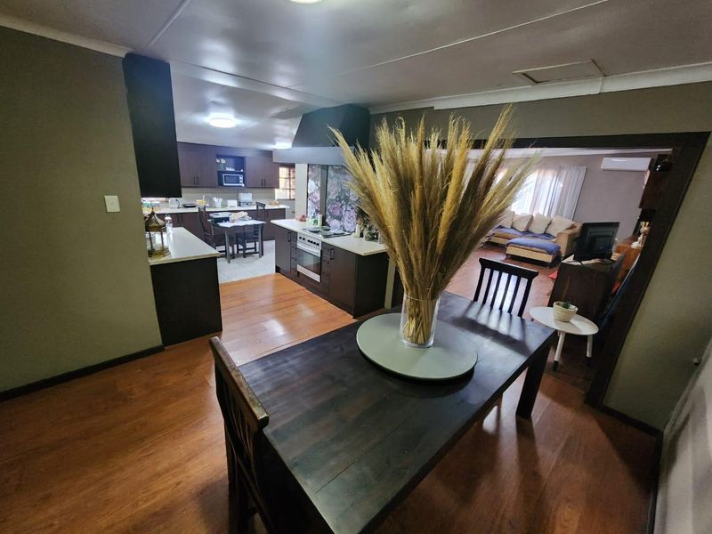 4 House Small Holding For Sale in Onderstepoort - Photo 9