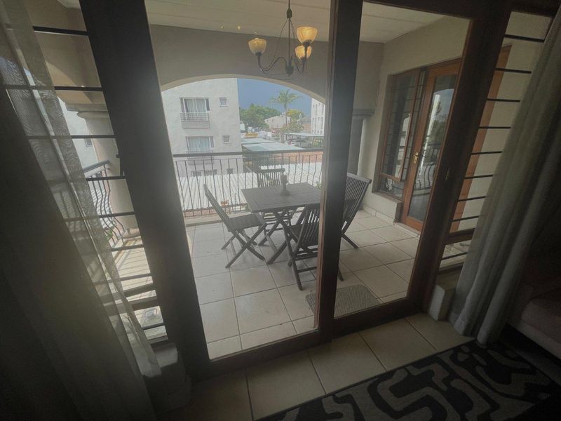 FURNISHED TWO BEDROOMS - Photo 8