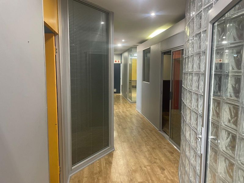 Premium Corporate Office in Pinelands Business Park – Position Your Team for Growth - Photo 5