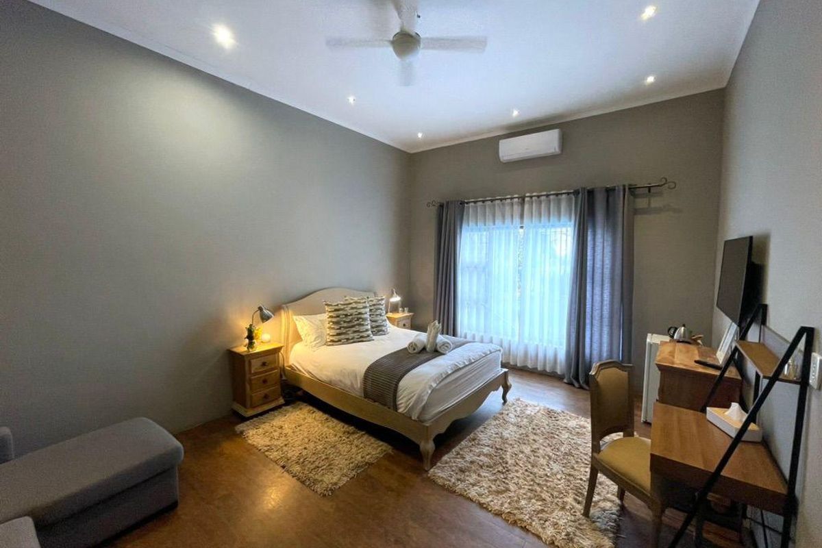 FOR SALE | LUXURY GUESTHOUSE OR EXCLUSIVE RESIDENCE | EROS PARK, WINDHOEK - Photo 5