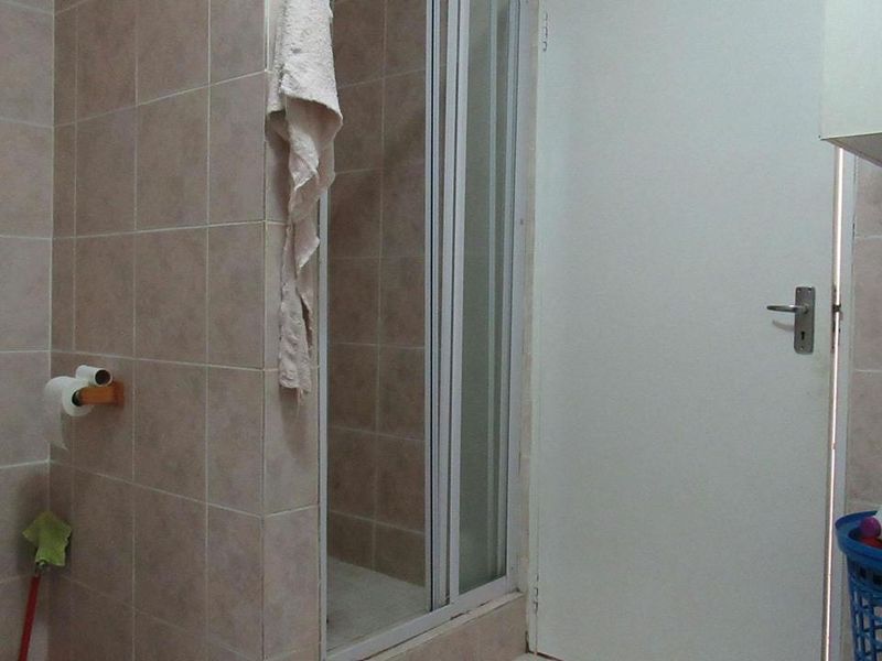 2 Bedroom Unit for Sale in Mulbarton - Photo 9