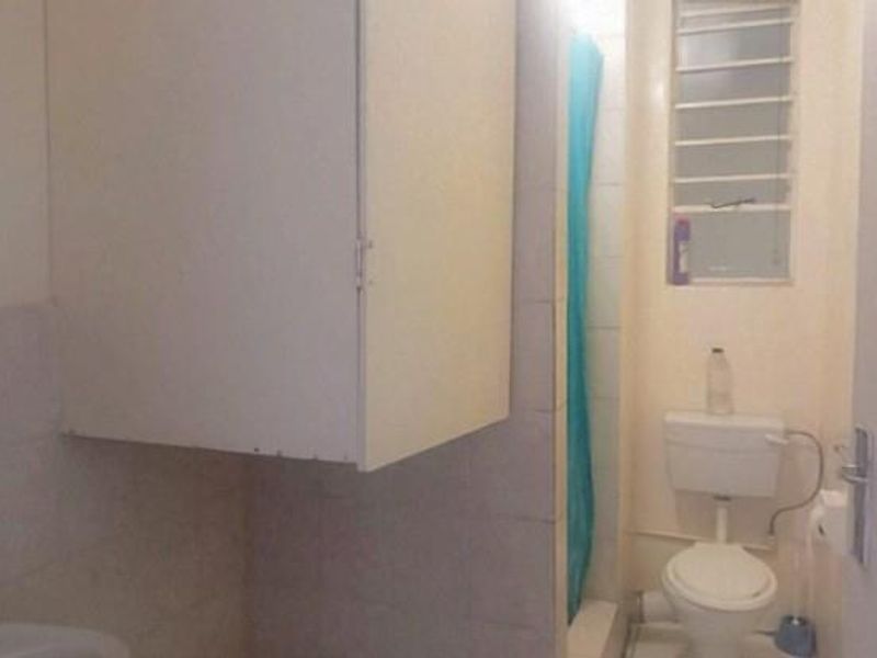 1 Bedroom Apartment To Let - Photo 8
