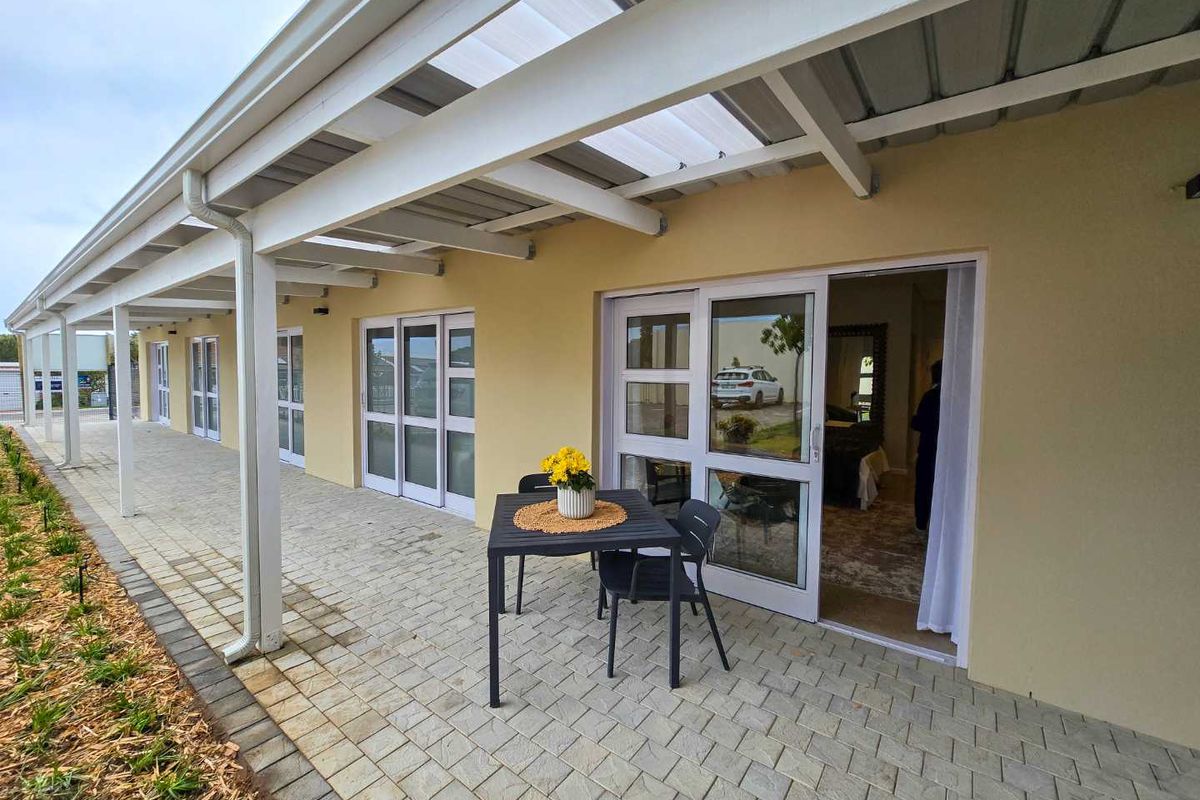 Assisted living units for sale in Stilbaai-Wes. - Photo 2