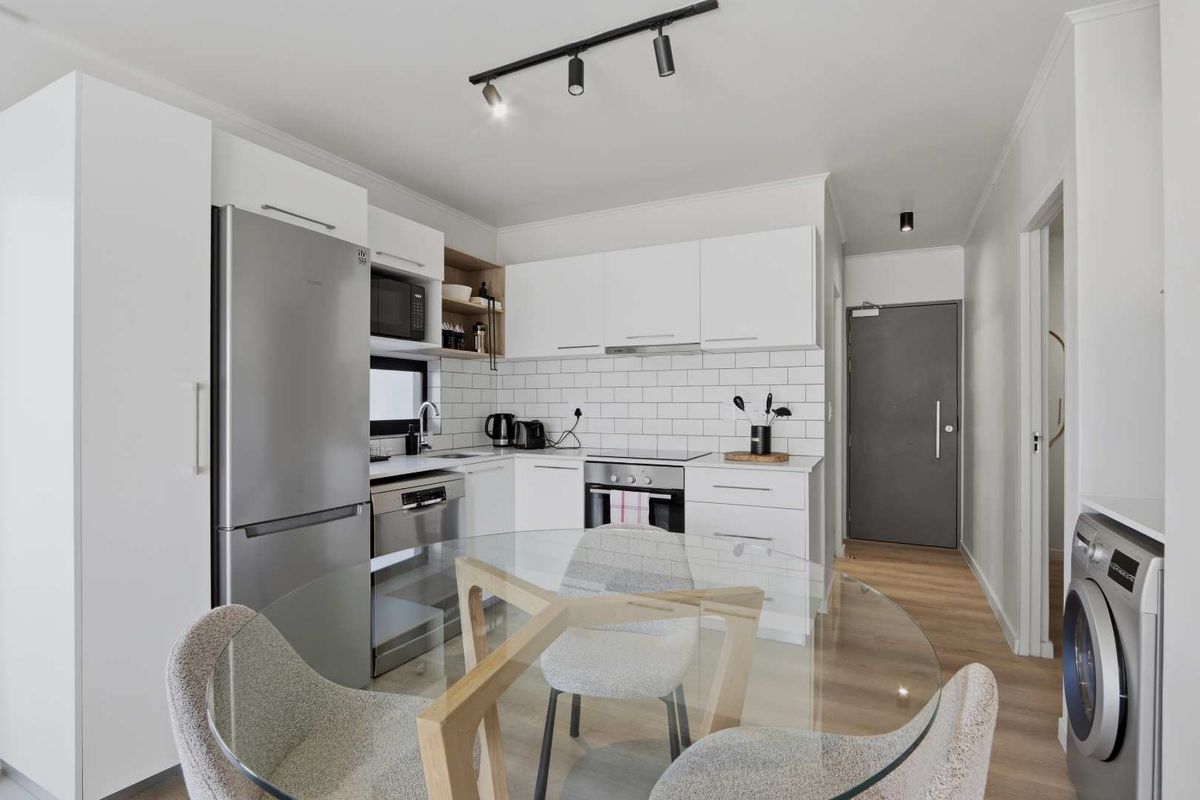 Prime Knysna Airbnb Investment | Luxury 2-Bedroom Apartment at Seahorse - Photo 3