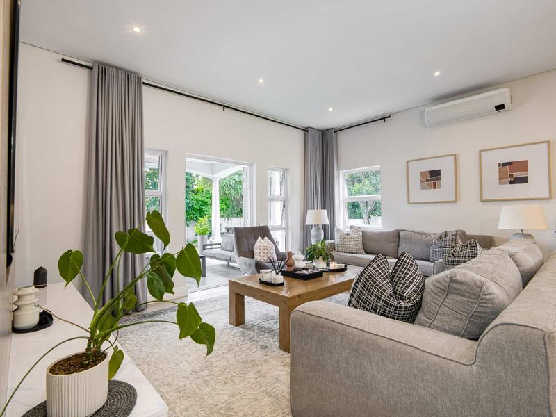 4 Bedroom House for Sale in Dainfern Golf Estate - Photo 9