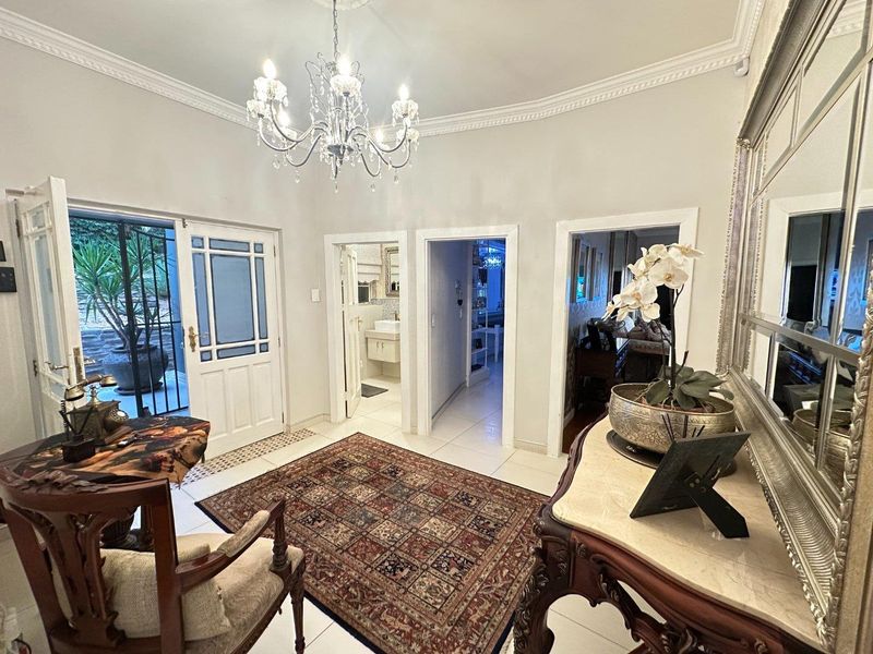 4 Bedroom House For Sale in Klein Windhoek - Photo 6