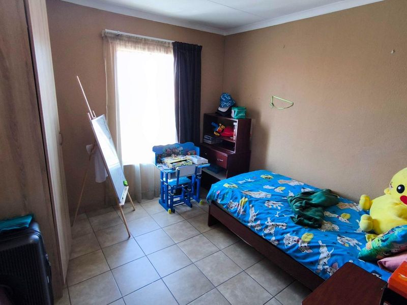 Modern Double Storey! - Photo 8