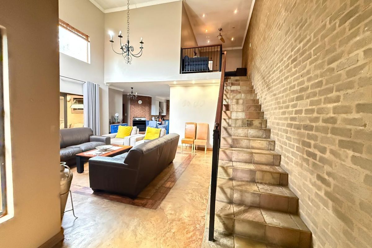 4 bed, 3.5 bath house in Waverley - Photo 4